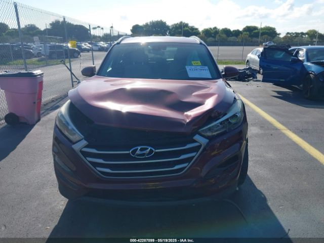 KM8J33A44JU662247 Hyundai TUCSON SEL