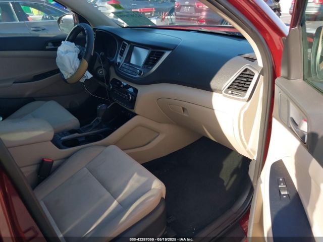 KM8J33A44JU662247 Hyundai TUCSON SEL