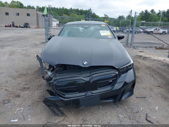 BMW 2024 2024 WBY43FK06RCR32142 Image 12