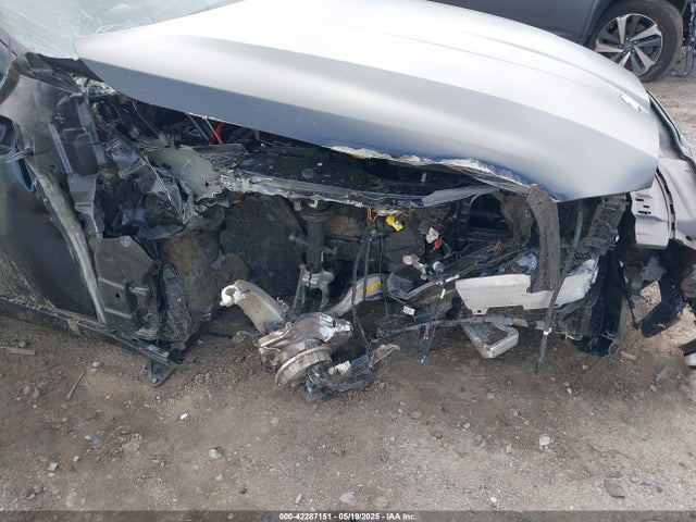 BMW 2024 2024 WBY43FK06RCR32142 Image 6