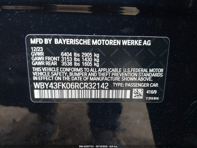 BMW 2024 2024 WBY43FK06RCR32142 Image 9
