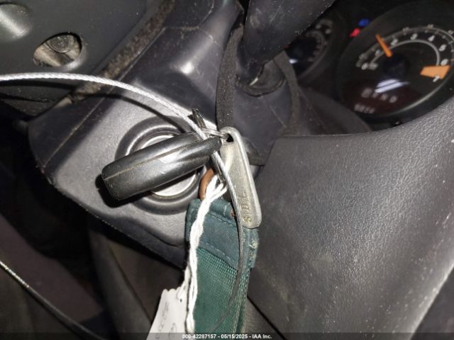 1C4NJDBB1GD662956 Jeep 2016