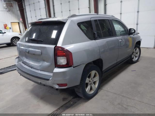 1C4NJDBB1GD662956 Jeep 2016
