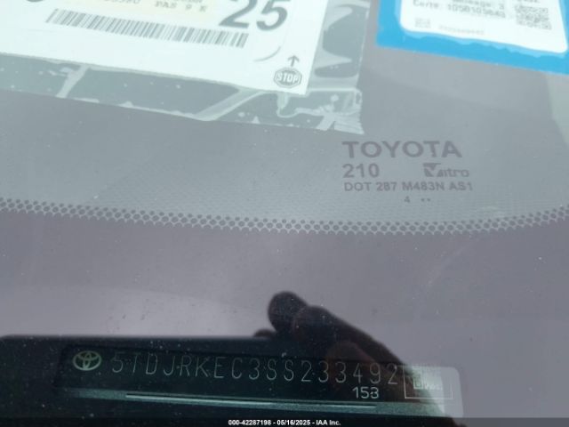 5TDJRKEC3SS233492 Toyota SIENNA XLE
