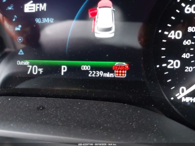 5TDJRKEC3SS233492 Toyota SIENNA XLE