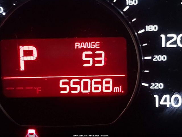 KNDJN2A27J7589607 KIA Soul