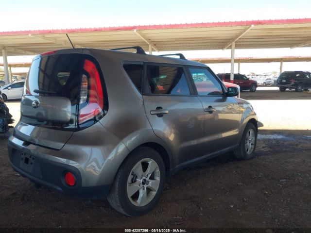 KNDJN2A27J7589607 KIA Soul