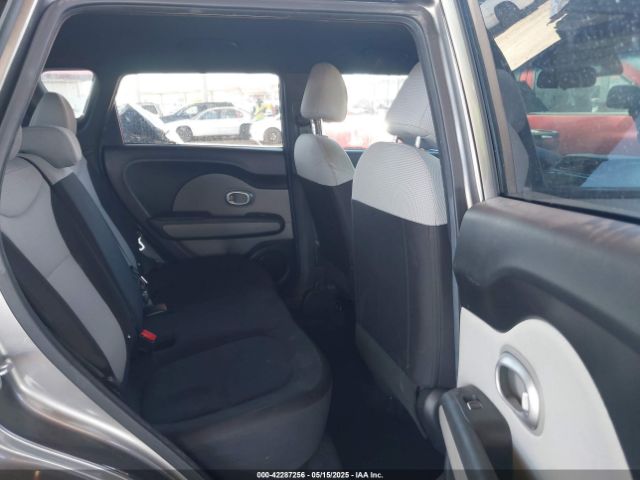 KNDJN2A27J7589607 KIA Soul