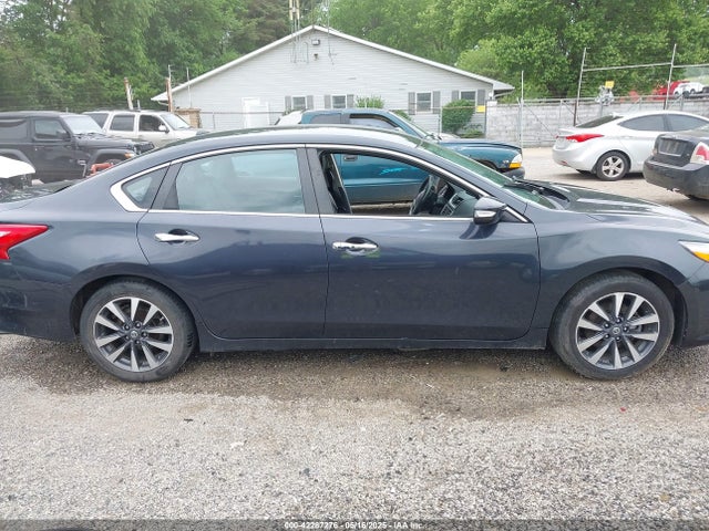 1N4AL3AP6HC193134 Nissan Altima 2.5 Sl