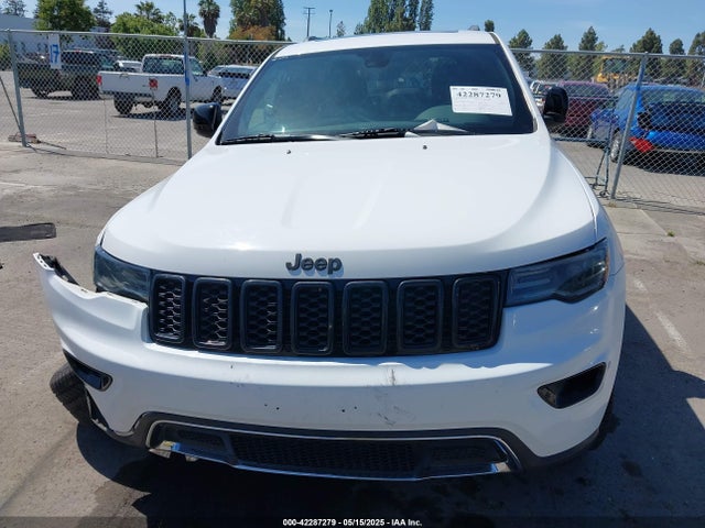 1C4RJFBG3JC245943 Jeep Grand Cherokee