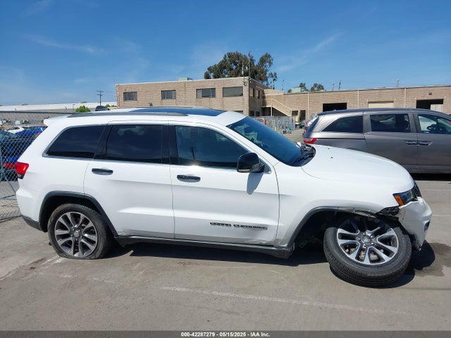1C4RJFBG3JC245943 Jeep Grand Cherokee
