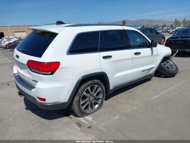 1C4RJFBG3JC245943 Jeep Grand Cherokee