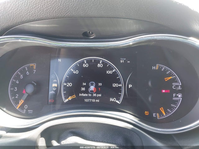 1C4RJFBG3JC245943 Jeep Grand Cherokee