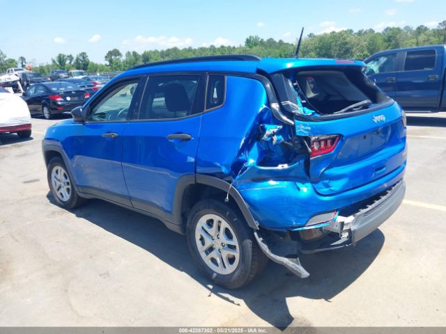 2018 JEEP COMPASS 3C4NJCAB0JT338622 Photo 2