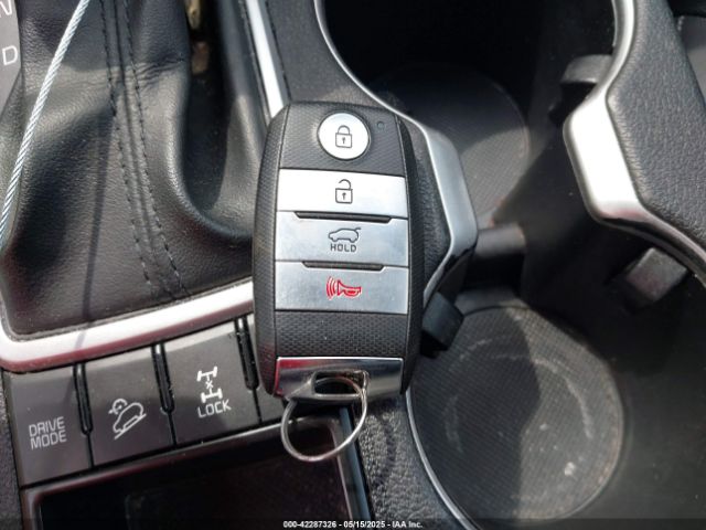 KNDPNCAC7H7152483 KIA Sportage Ex