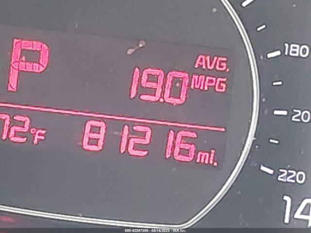 KNDJP3A52F7188189 KIA SOUL +