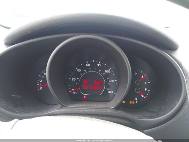 KNDJP3A52F7188189 KIA SOUL +