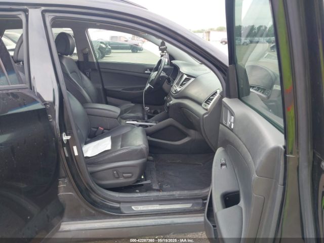 KM8J33A22GU091820 Hyundai Tucson Limited