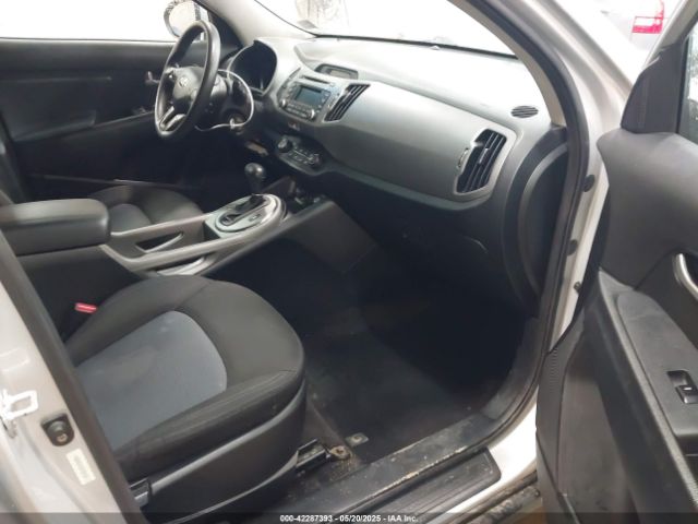 KNDPBCAC8E7595164 KIA Sportage Lx
