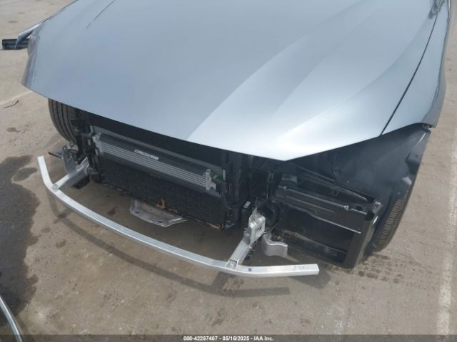 WBA23AT09NCJ64044 BMW 430I