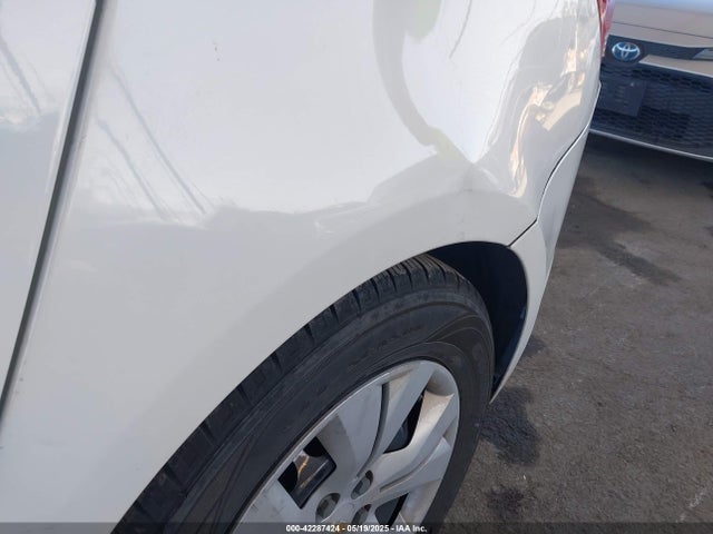 1G1PA5SG7E7119819 Chevrolet Cruze Ls Auto