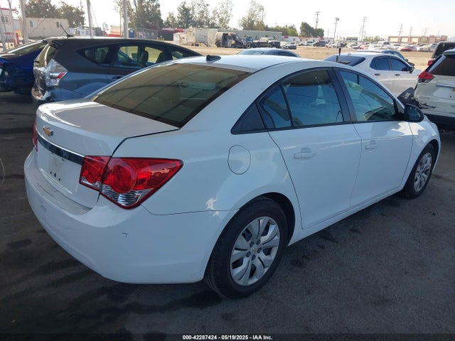 1G1PA5SG7E7119819 Chevrolet Cruze Ls Auto