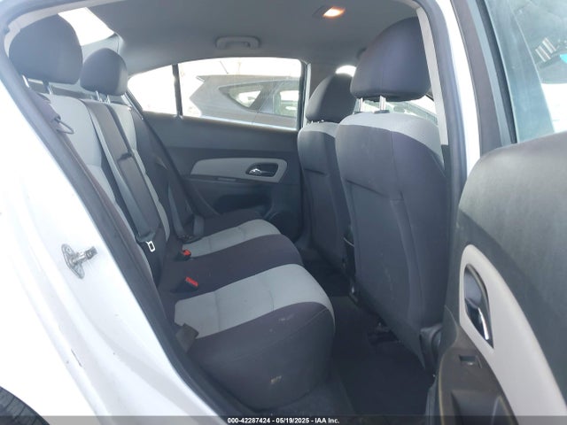 1G1PA5SG7E7119819 Chevrolet Cruze Ls Auto
