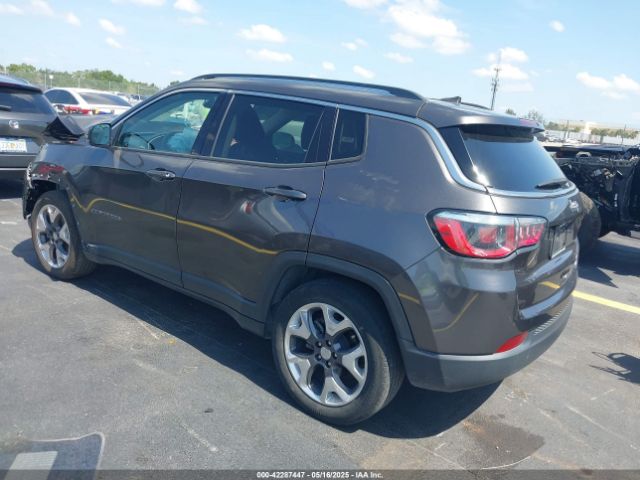 2019 JEEP COMPASS 3C4NJCCB2KT660077 Photo 2