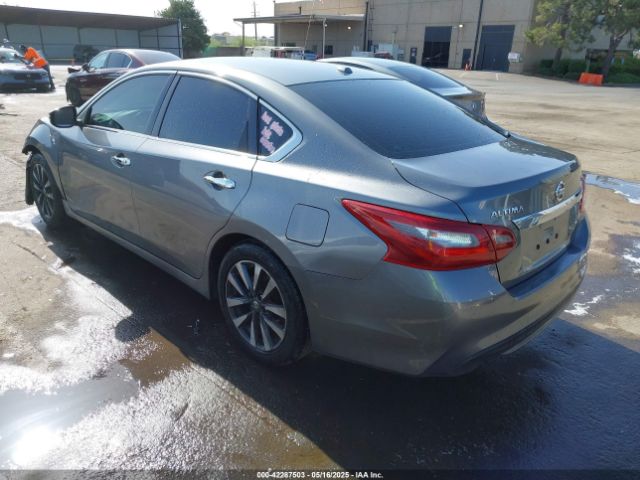 1N4AL3APXJC215335 Nissan Altima 2.5 Sl