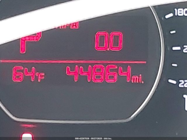 KNDJN2A21F7213895 KIA Soul