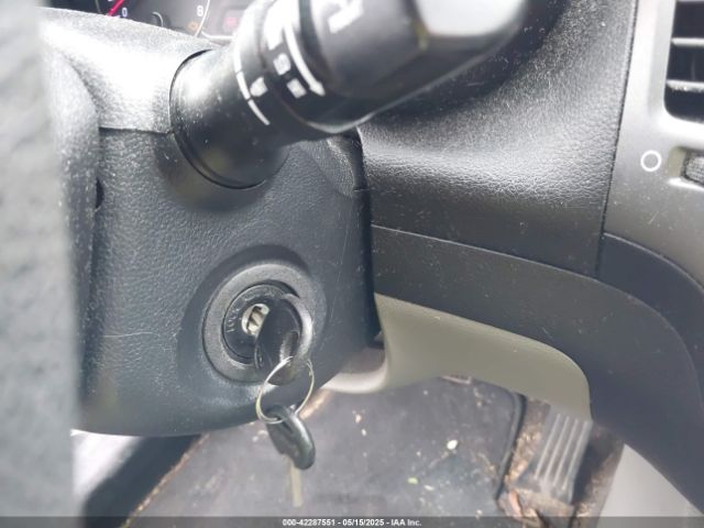 KNAFK4A64E5174188 KIA FORTE LX