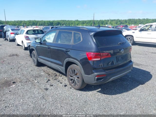3VVCX7B22NM066376 Volkswagen Taos 1.5t S