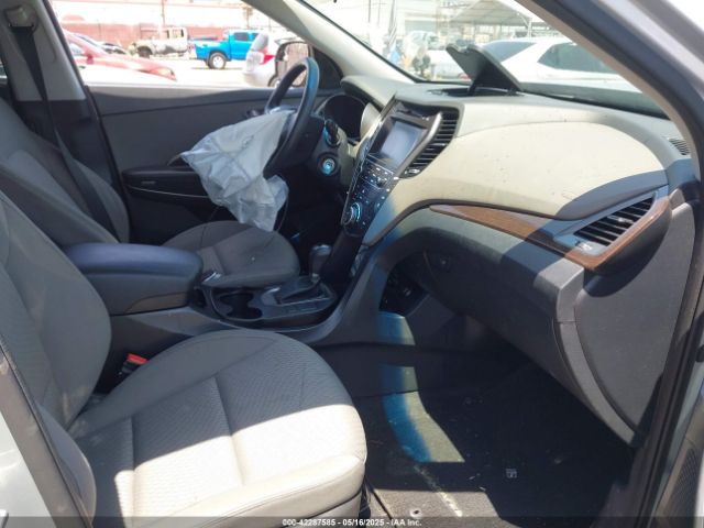 KM8SM4HF3JU268768 Hyundai Santa Fe Se