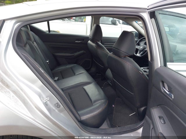 Nissan 2021 2021 1N4BL4CV8MN358525 Image 8