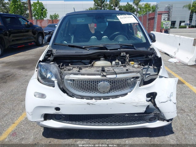 Smart Fortwo 2016 WMEFJ5DA3GK143211 Image 6