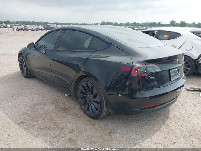 2021 TESLA MODEL 3 5YJ3E1ECXMF056512 Photo 2