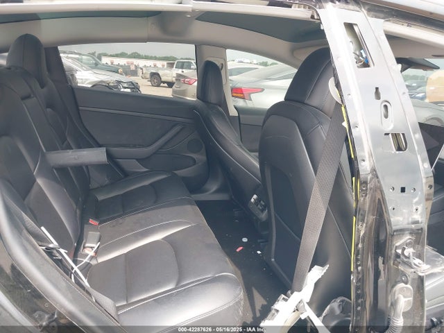 2021 TESLA MODEL 3 5YJ3E1ECXMF056512 Photo 7