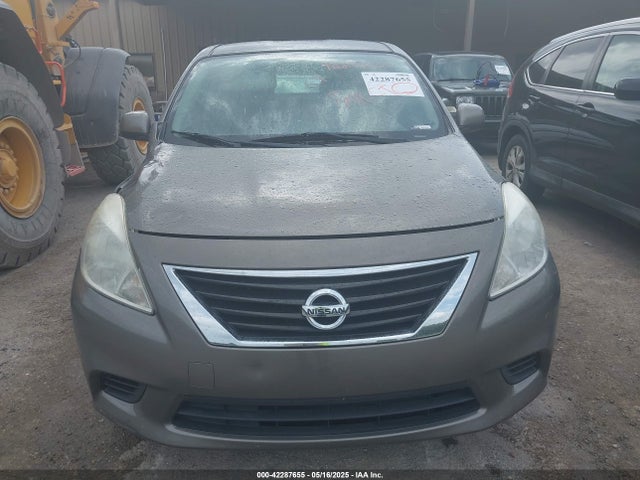 3N1CN7AP9EL862553 Nissan Versa 1.6 Sv