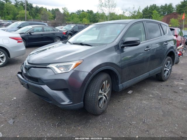 JTMBFREV0JJ734083 Toyota RAV4 LE