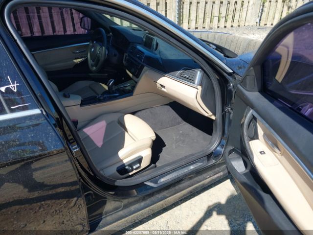 WBA8B9G54HNU09780 BMW 330I