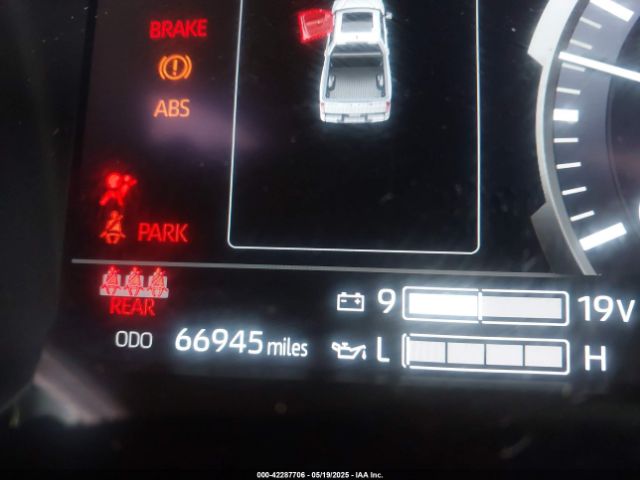 5TFMA5EC8NX008070 Toyota v35a-fts