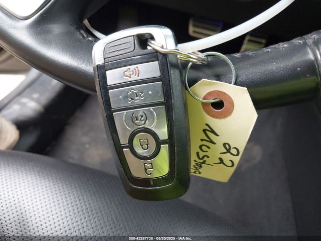 2022 FORD MUSTANG 1FATP8UH8N5106560 Photo 10