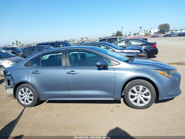 5YFEPRAE3LP139033 Toyota COROLLA LE