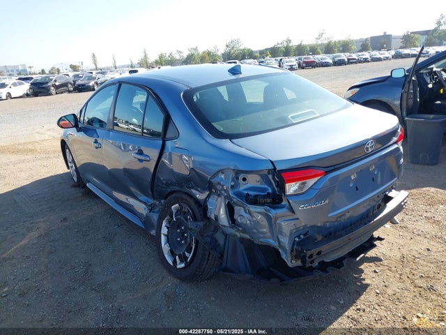 5YFEPRAE3LP139033 Toyota COROLLA LE