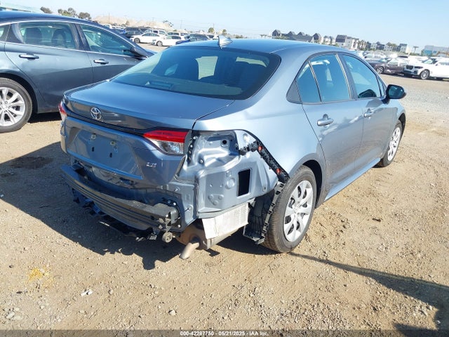 5YFEPRAE3LP139033 Toyota COROLLA LE