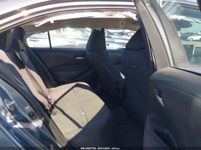 5YFEPRAE3LP139033 Toyota COROLLA LE