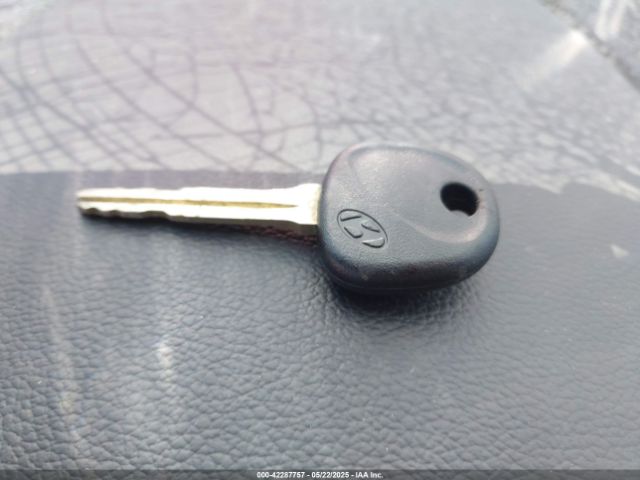 5NPD74LF4HH076761 Hyundai ELANTRA SE