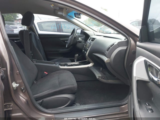 Nissan Altima 2.5 S 2014 1N4AL3APXEC184240 Image 5