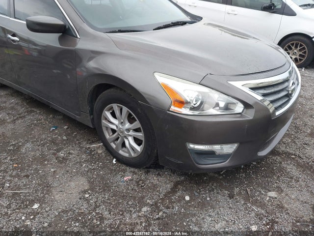 Nissan Altima 2.5 S 2014 1N4AL3APXEC184240 Image 6