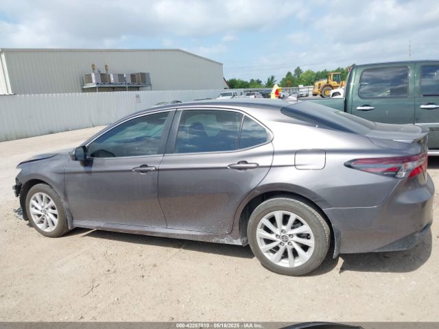 4T1C11AK4RU906525 Toyota CAMRY LE